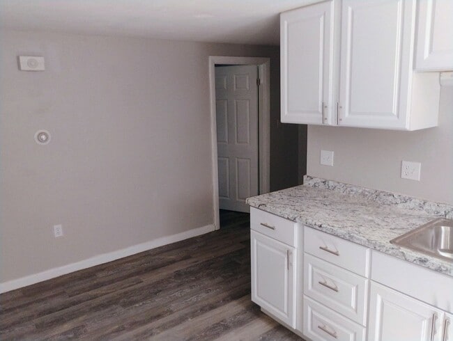 38 Mast Rd Unit 5