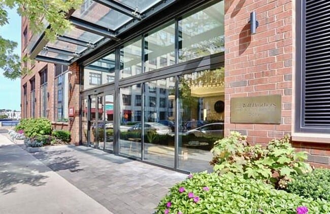 Photo - 1425 Hudson St Unit 2D