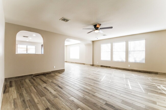 Photo - 10548 W Angels Ln