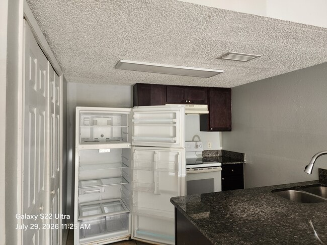 Photo - 7949 Pinehurst Dr Unit 7949 PINEHURST DR