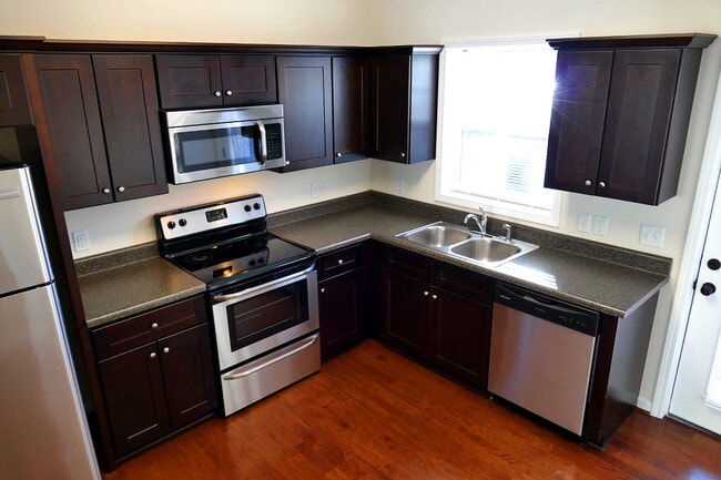 Photo - 37 Myleigh Ave