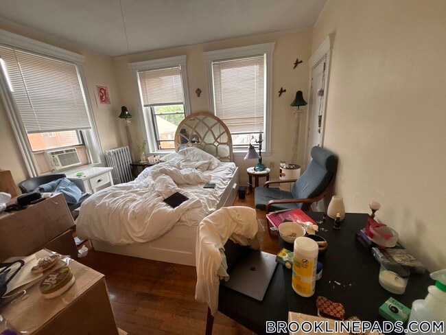 360 Riverway Unit 22