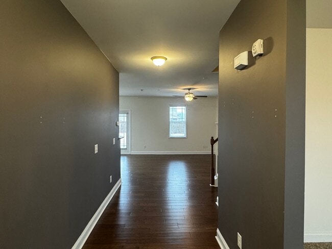 Photo - 5 Bedroom 3 Bath Home In Grays Creek