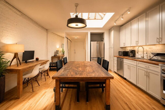 354 Bowery-SI ID1035017P
