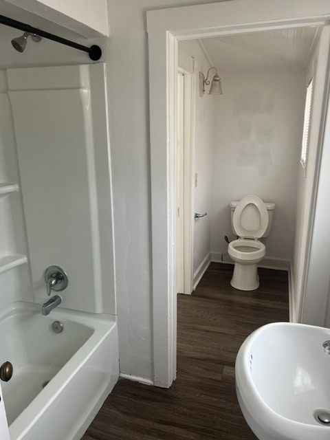 Photo - 208 Main St Unit B
