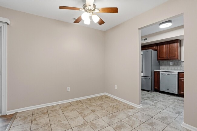 Photo - 4546 Rosemarie Dr Unit 4546 Rosemarie Dr