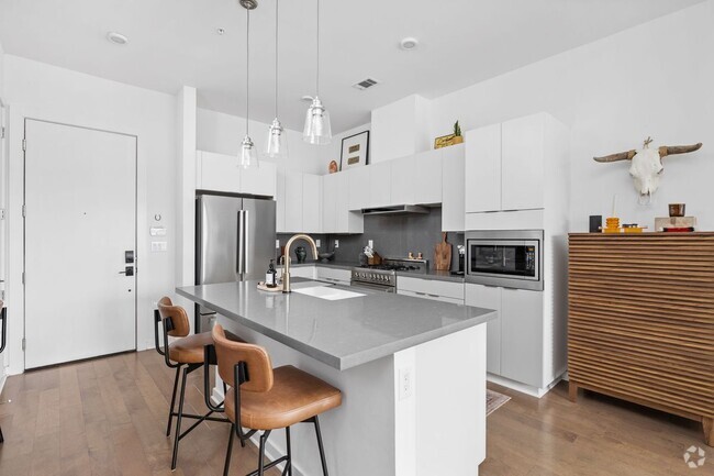 Building Photo - 207 W Johanna St Rental