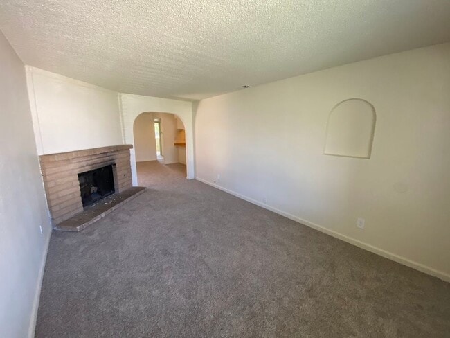 Photo - 8073002/65 Unit 8073002002