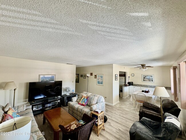Photo - 140 Aquarius Way Unit 13-G