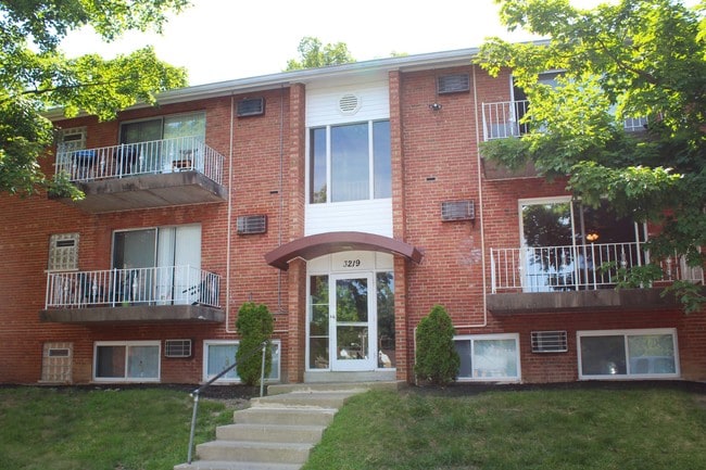 Mayridge/Westbrook Apartments