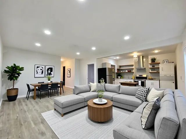 Photo - 1217 N Virgil Ave