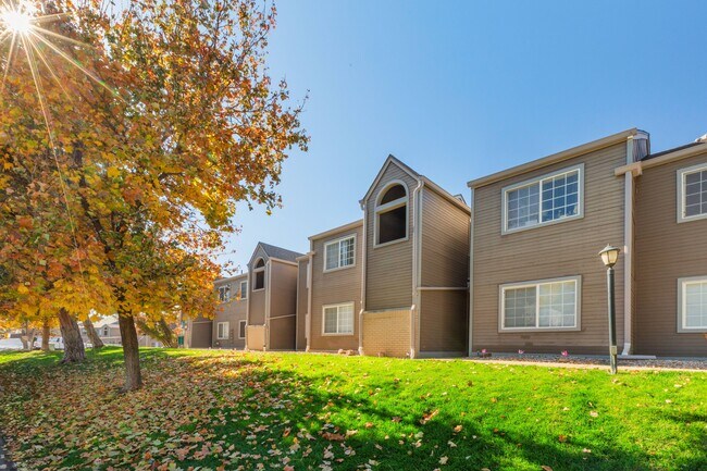 Sycamore Hills Apartments