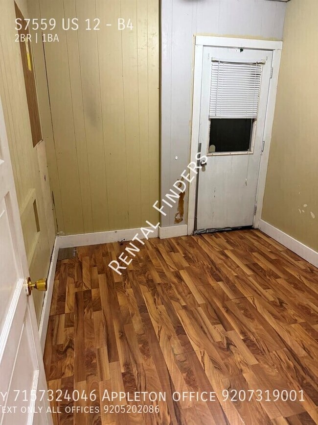 Photo - S7559 US-12 Unit B4