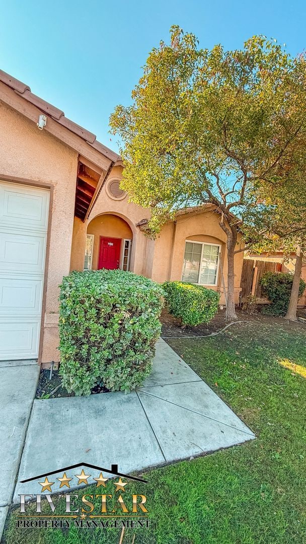 Photo - 2815 Flint Hills Dr