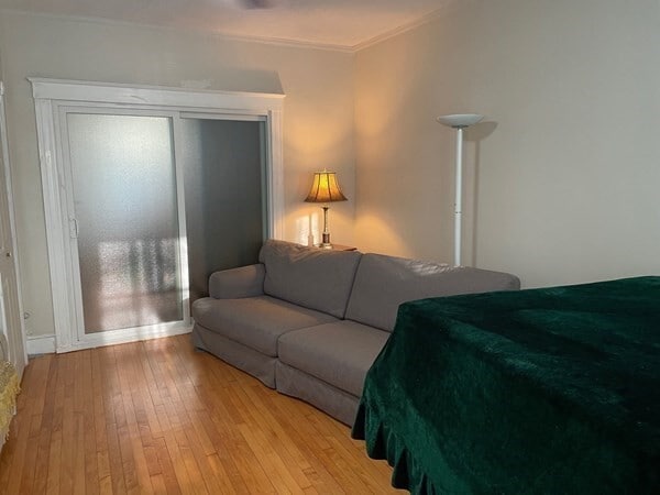 Photo - 240 Sycamore St