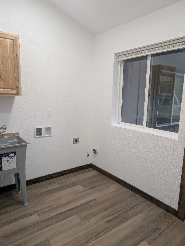 Photo - 320 S Toutle Rd