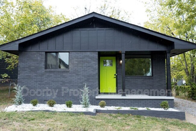 Photo - 2102 Bennett Ave