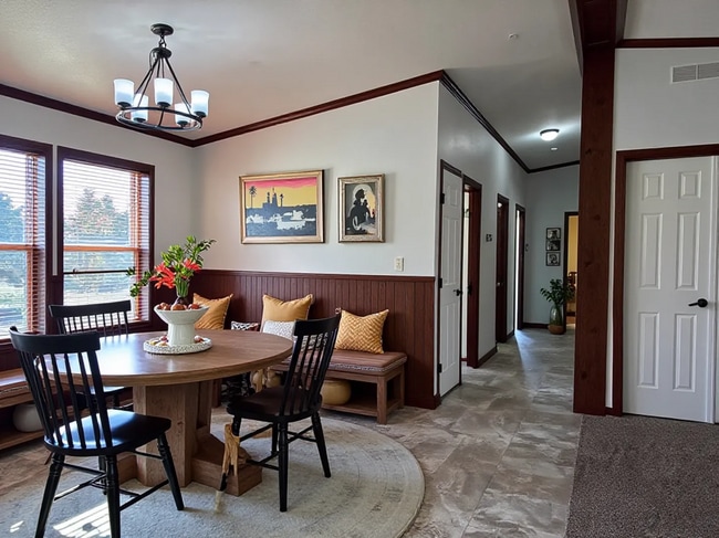 Photo - 2461 Sunset Dr