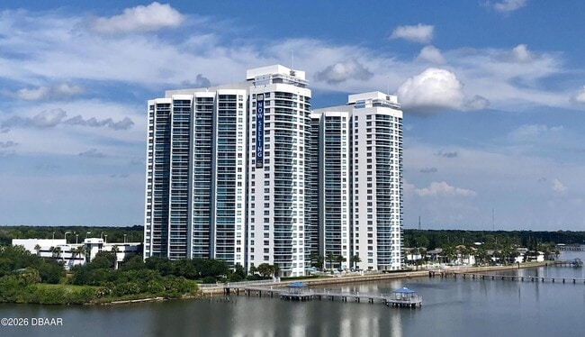 Building Photo - 241 Riverside Dr Unit 2203