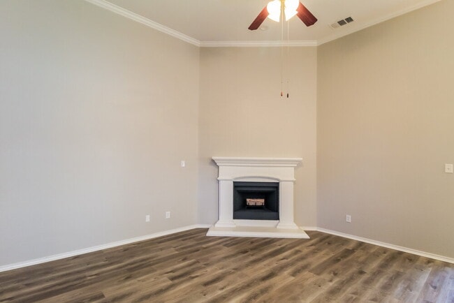 Photo - 3205 Stonecrop Trail