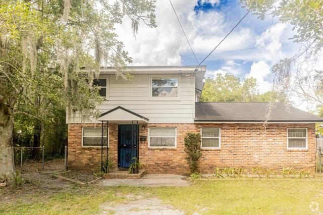 Building Photo - 2 bedroom in Jacksonville FL 32208 Rental