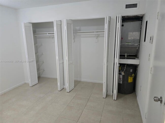 Photo - 2401 Van Buren St Unit 14