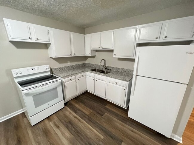 Photo - Three Bedroom Ranch Home