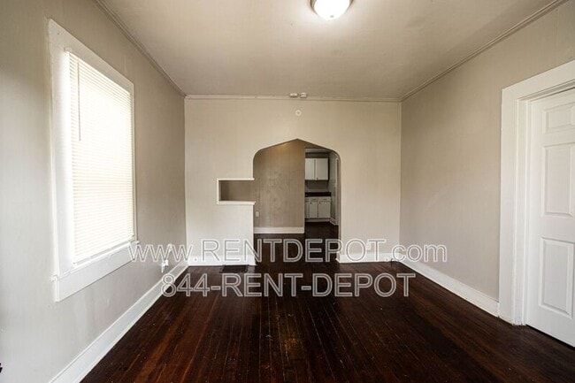 Photo - 1136 Jefferson Ave