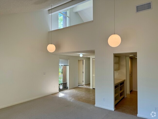 Building Photo - 2225 Bispham Rd Rental