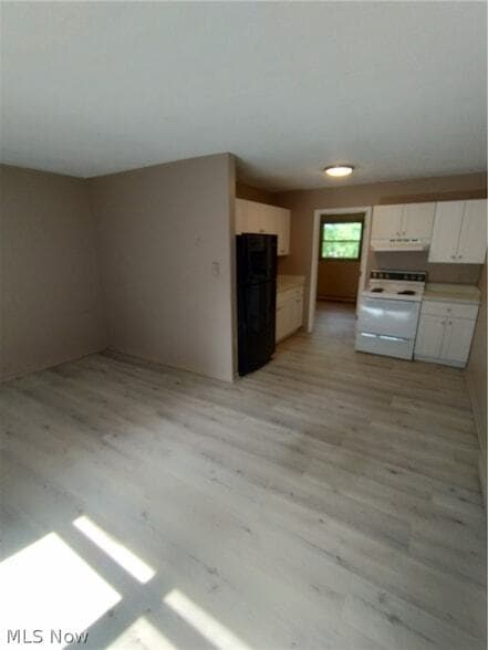 31 1/2 Elm Street Unit C2
