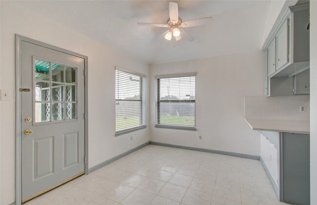 Photo - 2538 Knights Cir
