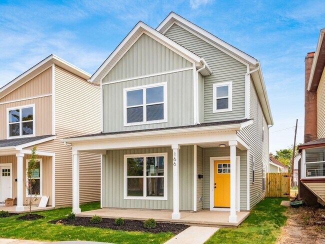 Photo - 166 Wisconsin Ave