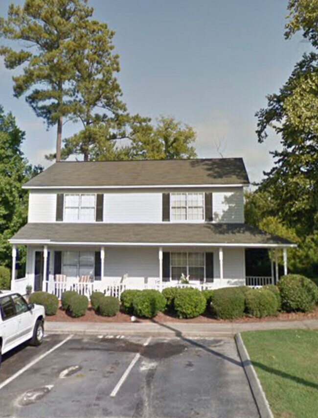 Photo - 130 Country Village Ct