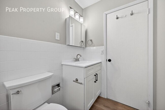 Photo - 6419 Montgomery Rd Unidad A4