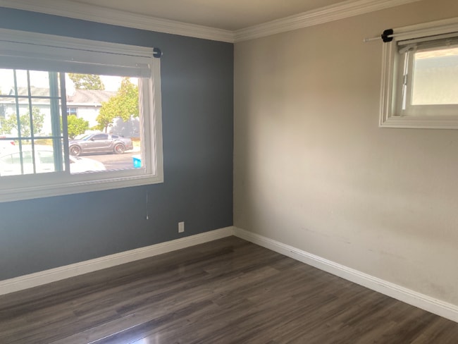 Photo - 1822 Eisenhower Dr