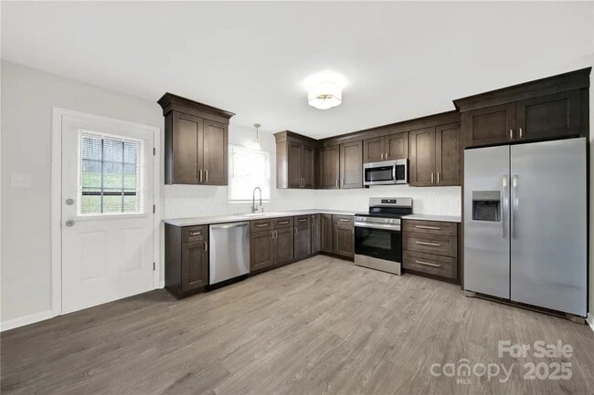 Photo - Fully Remodeled | 2BR/1.5BA Condo | Willowbrook Unit 430