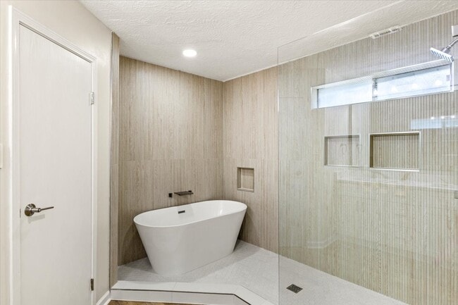 Building Photo - 3315 Beaver Glen Dr