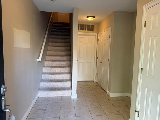 Photo - 5705 Hampshire Ln
