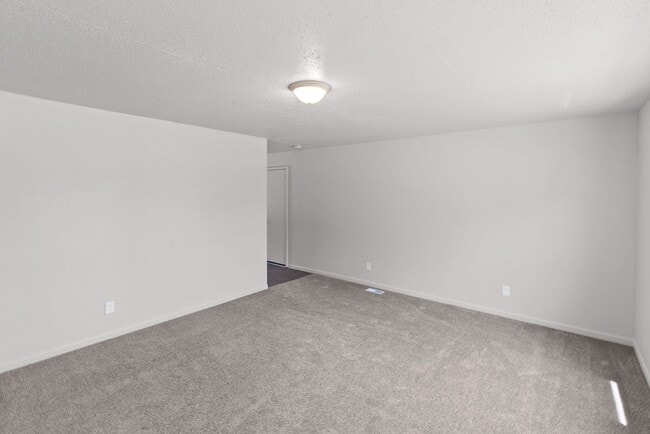 Photo - Newly Renovated 3 Bedroom home for Rent in Cahokia with garage!!!