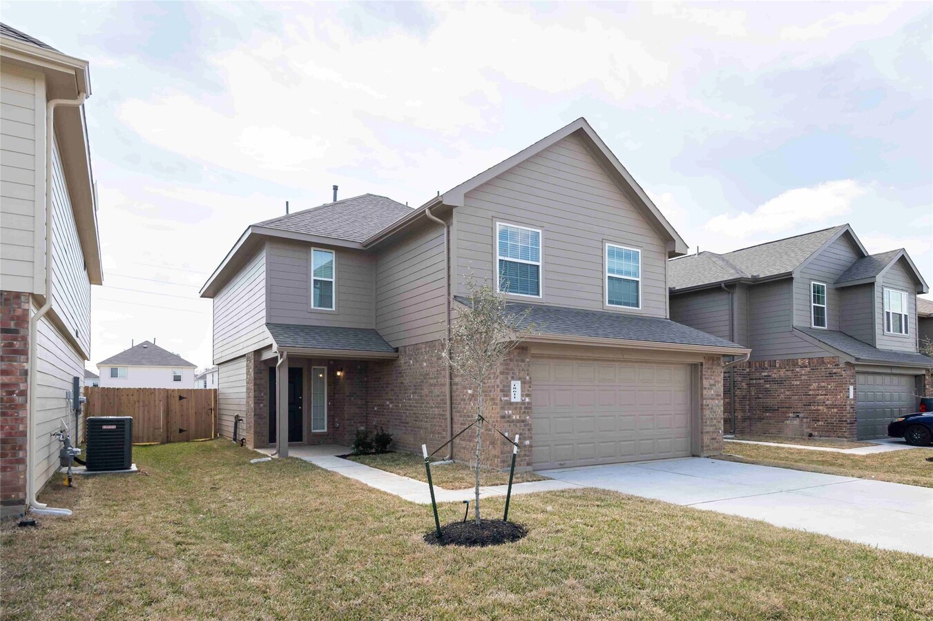 Photo - 18611 Parma Creek Trail
