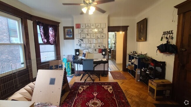 Building Photo - 49 Hudson Pl Rental