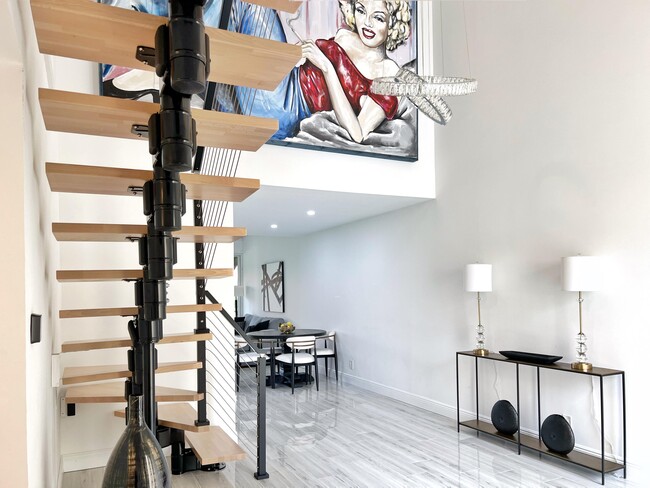 Photo - 218 Old Meadow Way