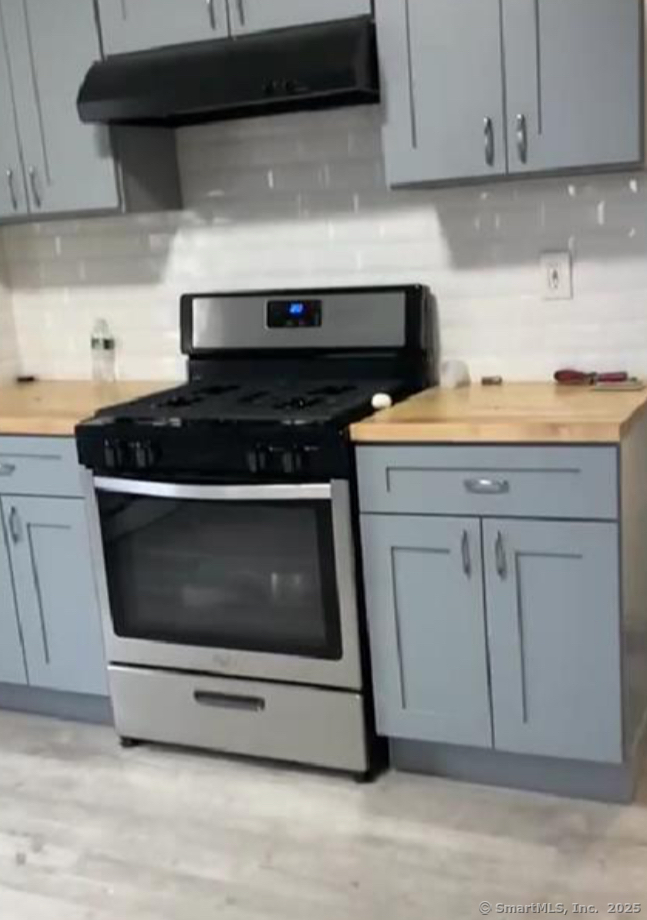 Building Photo - 748 Maple St Unit 3 Rental