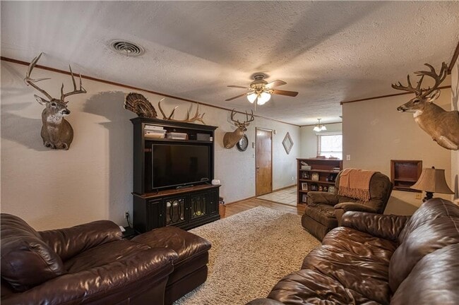 Photo - 105 Ramsey Pl
