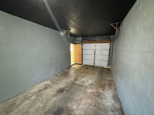 Photo - 3 Bedroom House