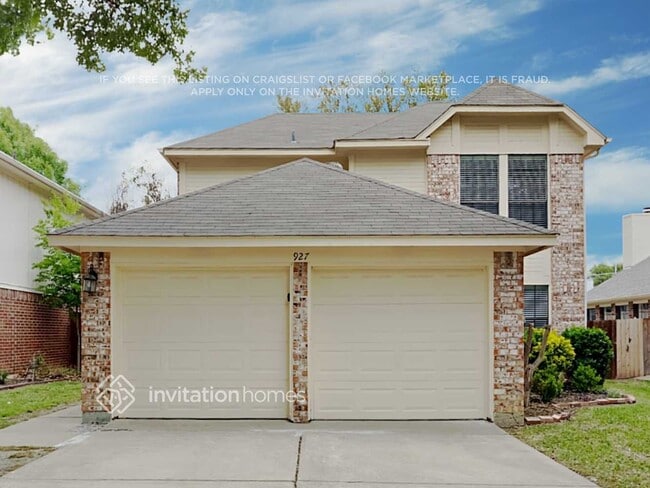 Building Photo - 927 Sylvan Creek Dr