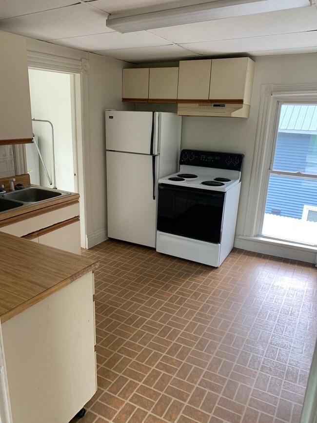 Fotografía del edificio - 7614 Collins St Unidad #2 upstairs