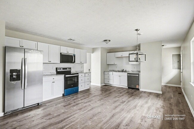 Photo - 217 Moorfield Dr