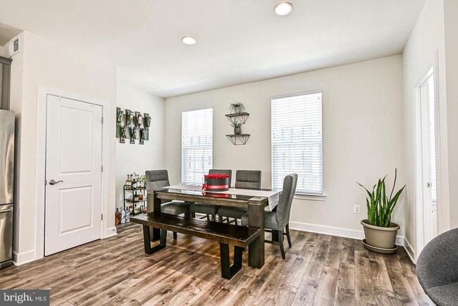 Photo - 13821 Litespeed Way