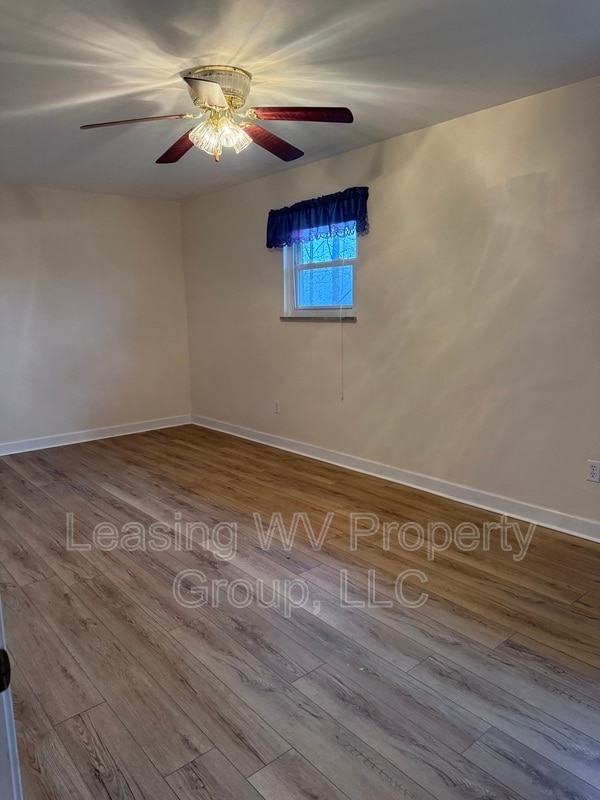 Photo - 1811 Winding Hill Dr